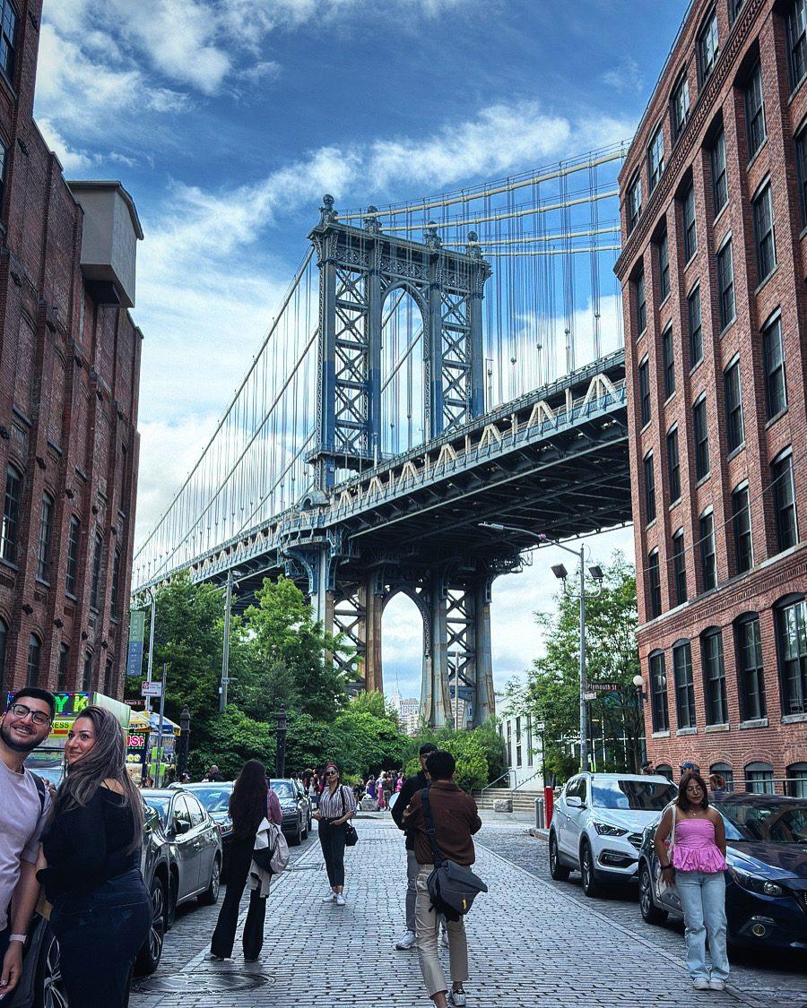 Manhattan Bridge from DUMBO, Brooklyn, daytime